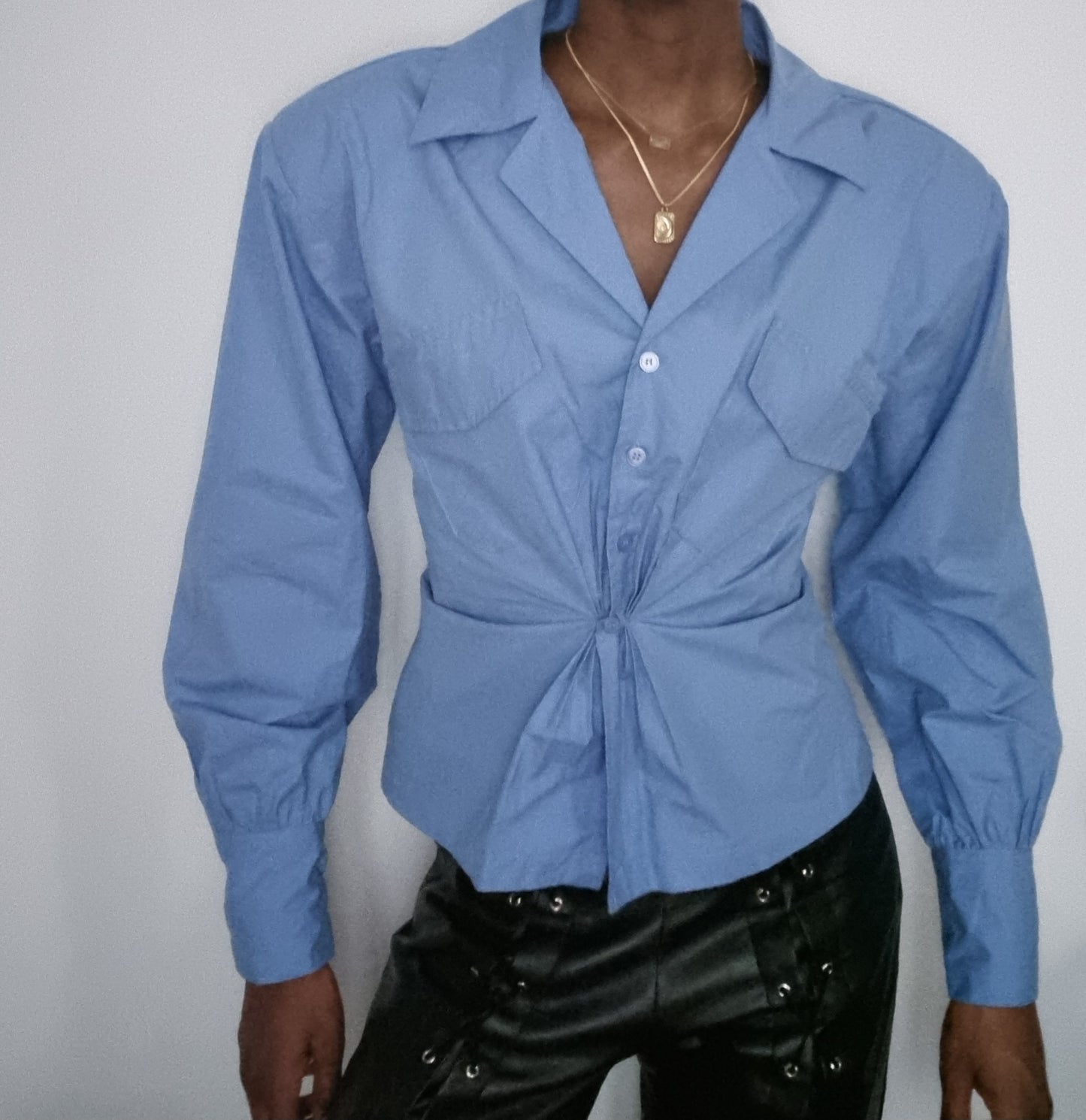 Chemise cintrée à poches