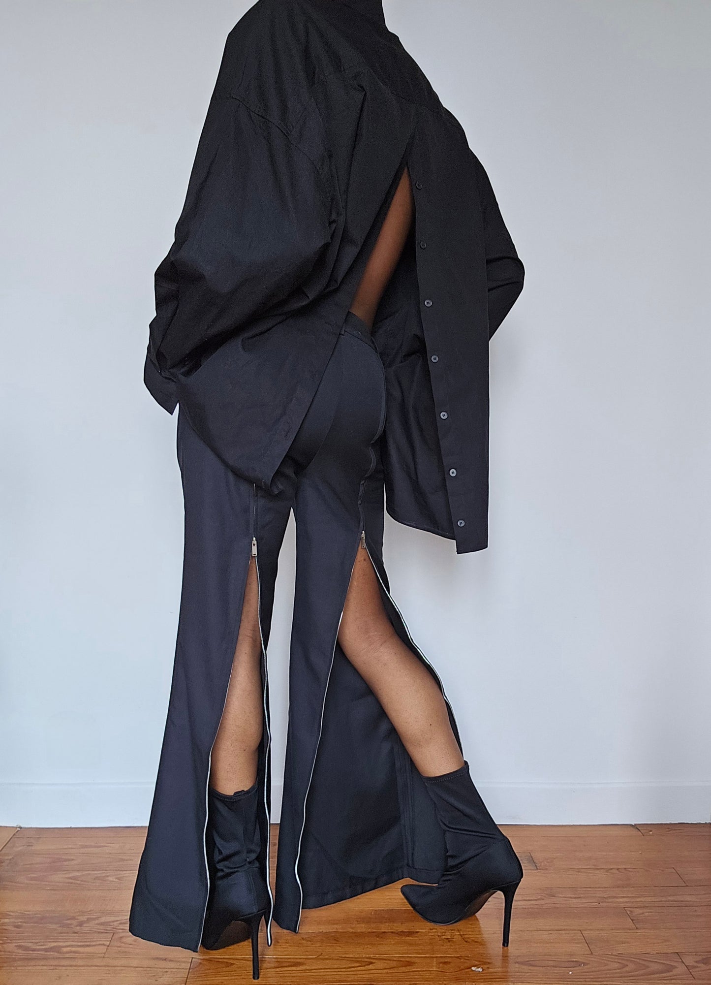 Zipped pants suits