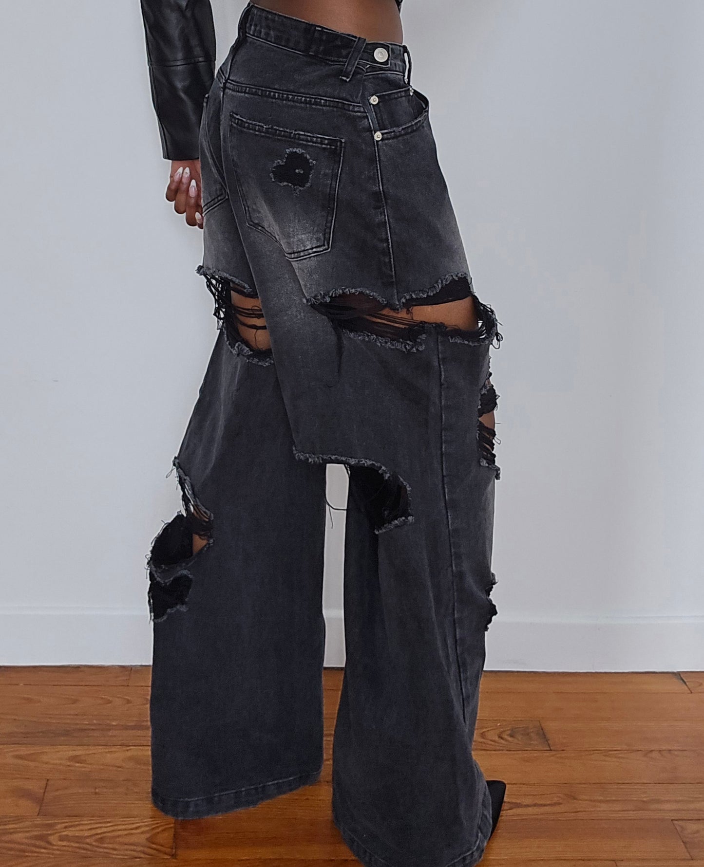 Mega ripped jean