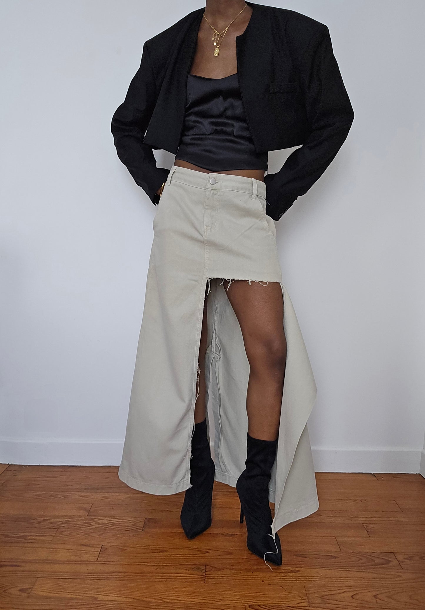 Asymetric ripped skirt