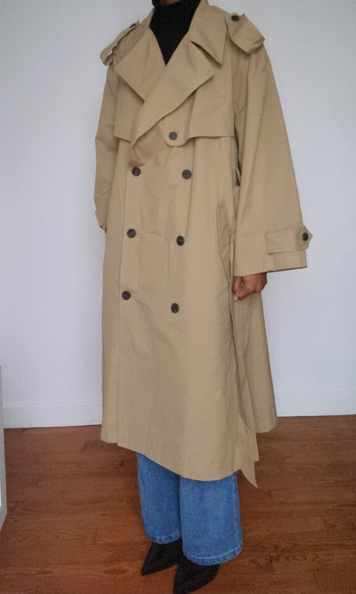 Solina oversized trench