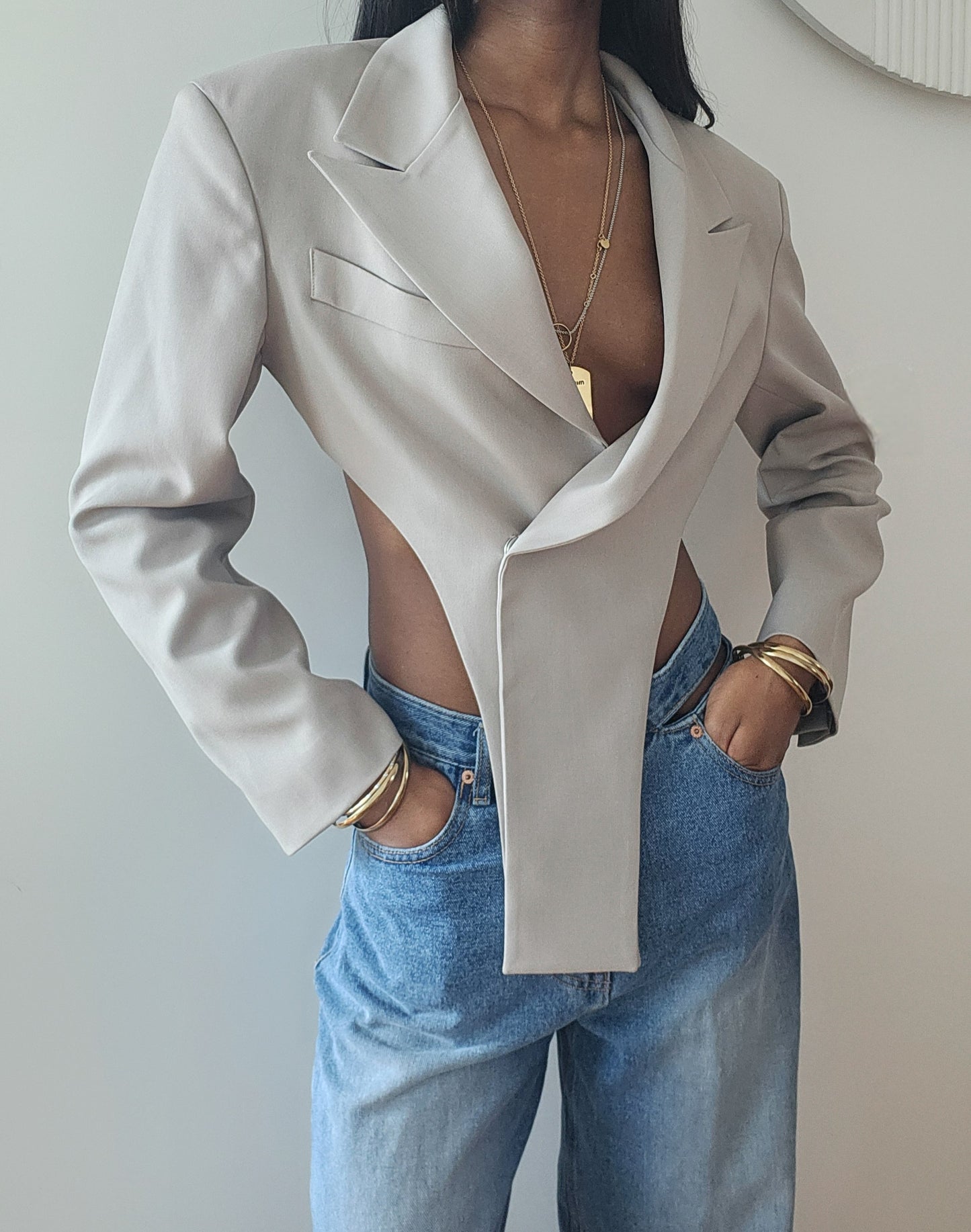 Crop body blazer