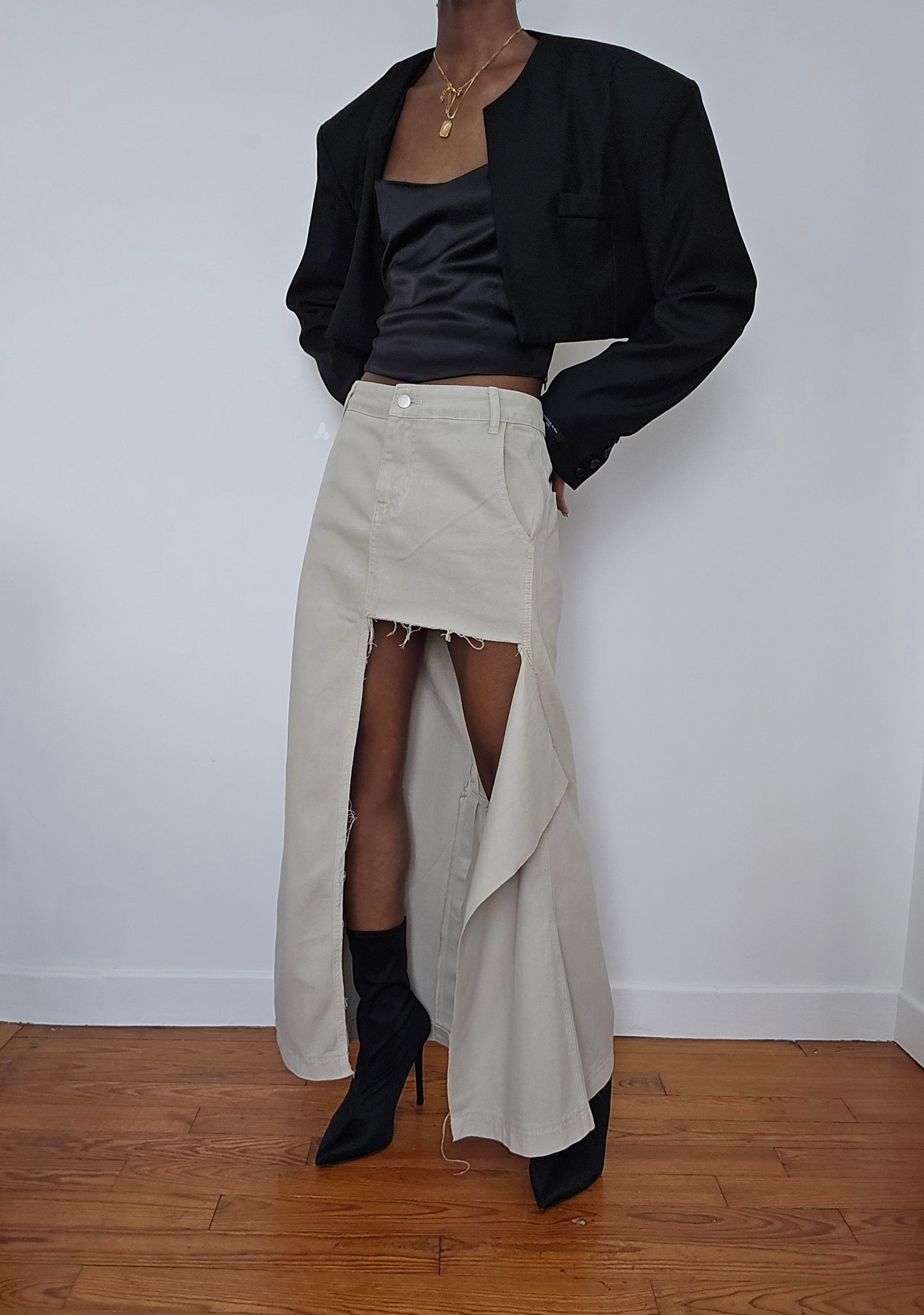Asymetric ripped skirt