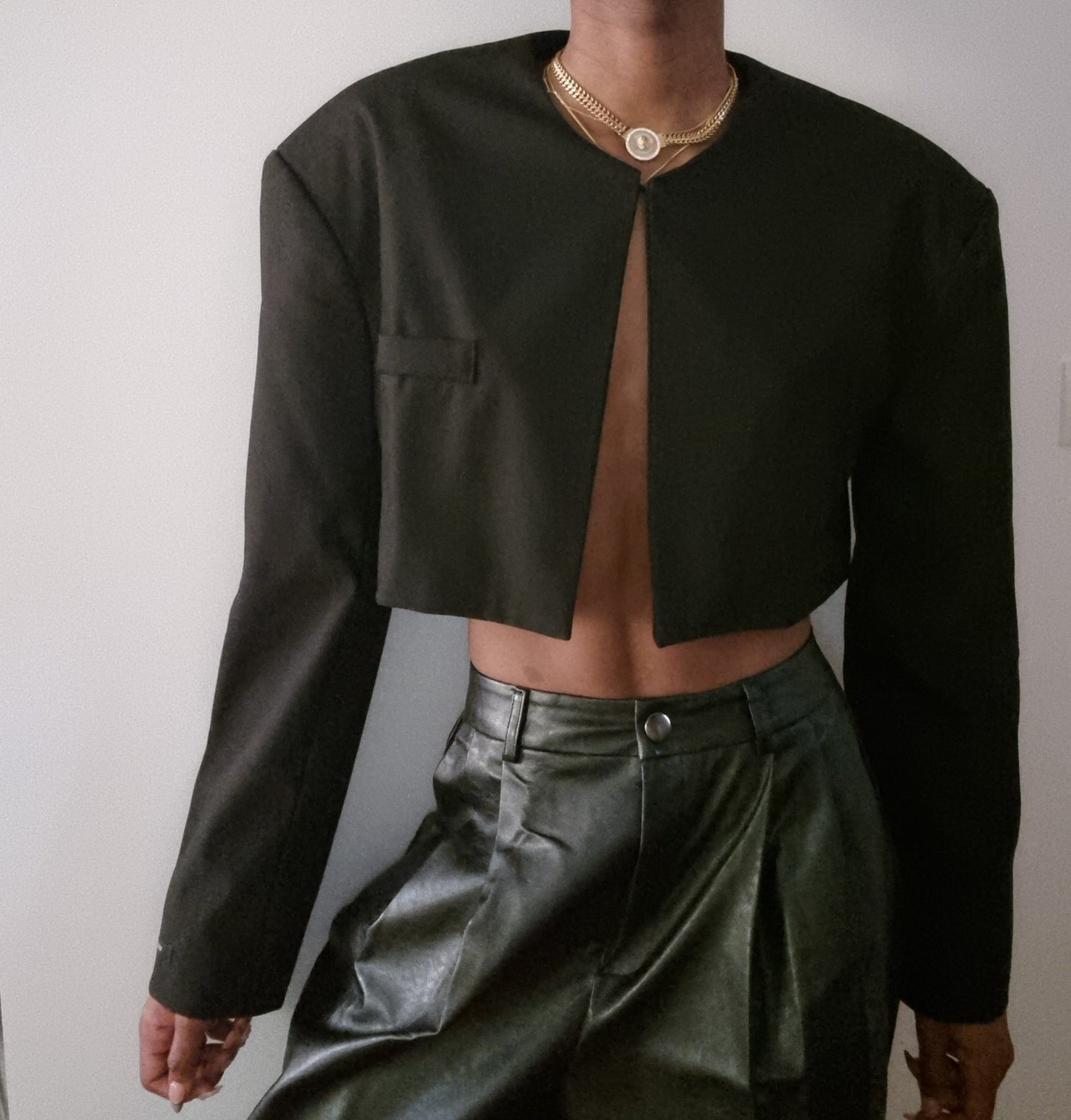 Crop jacket suit