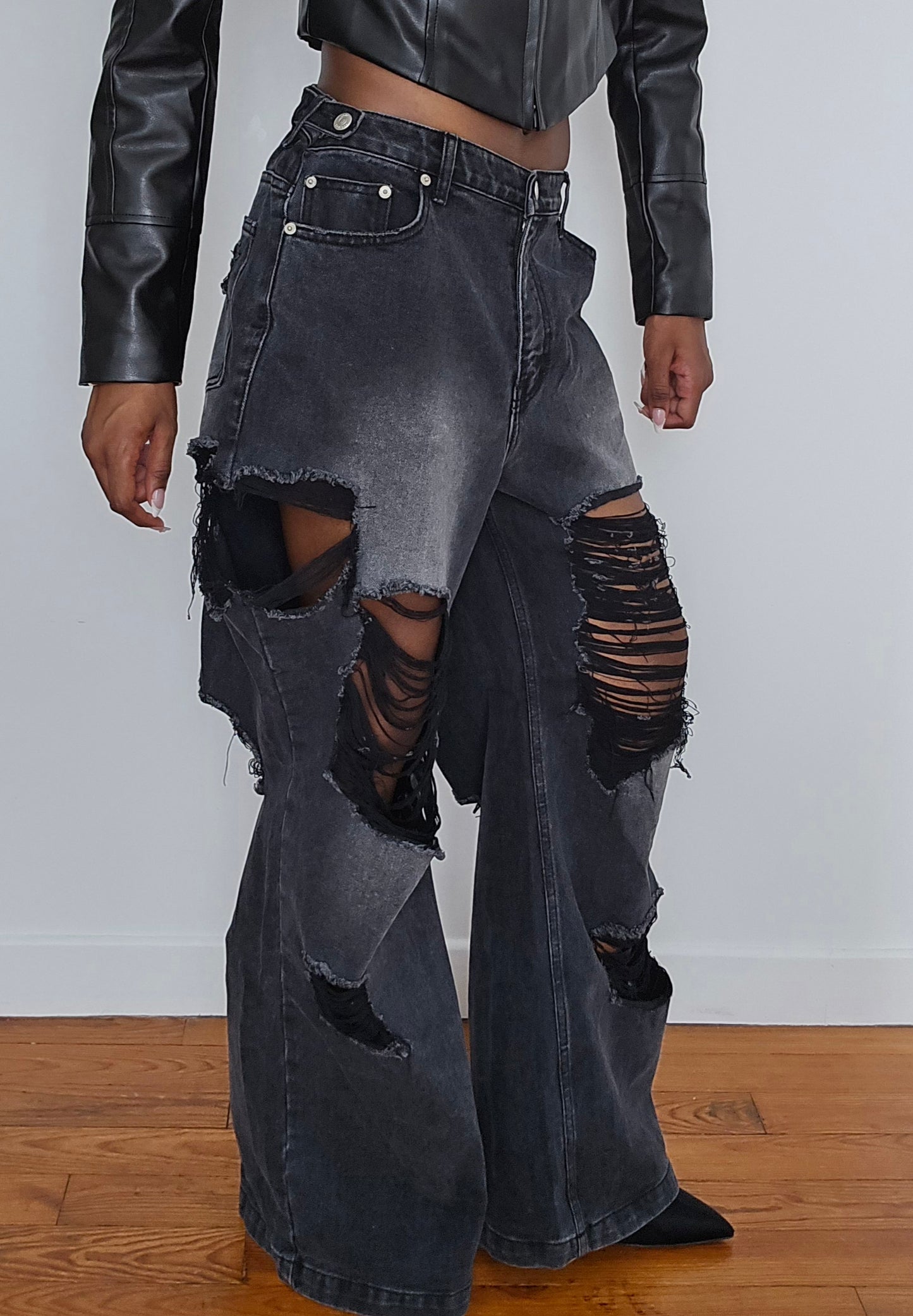 Mega ripped jean