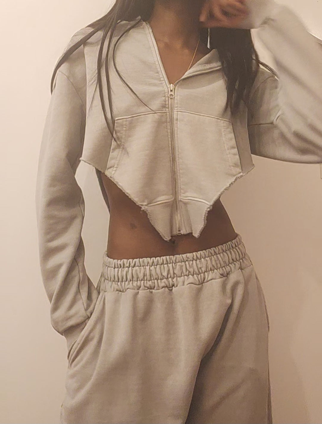 Hoodie cut-out