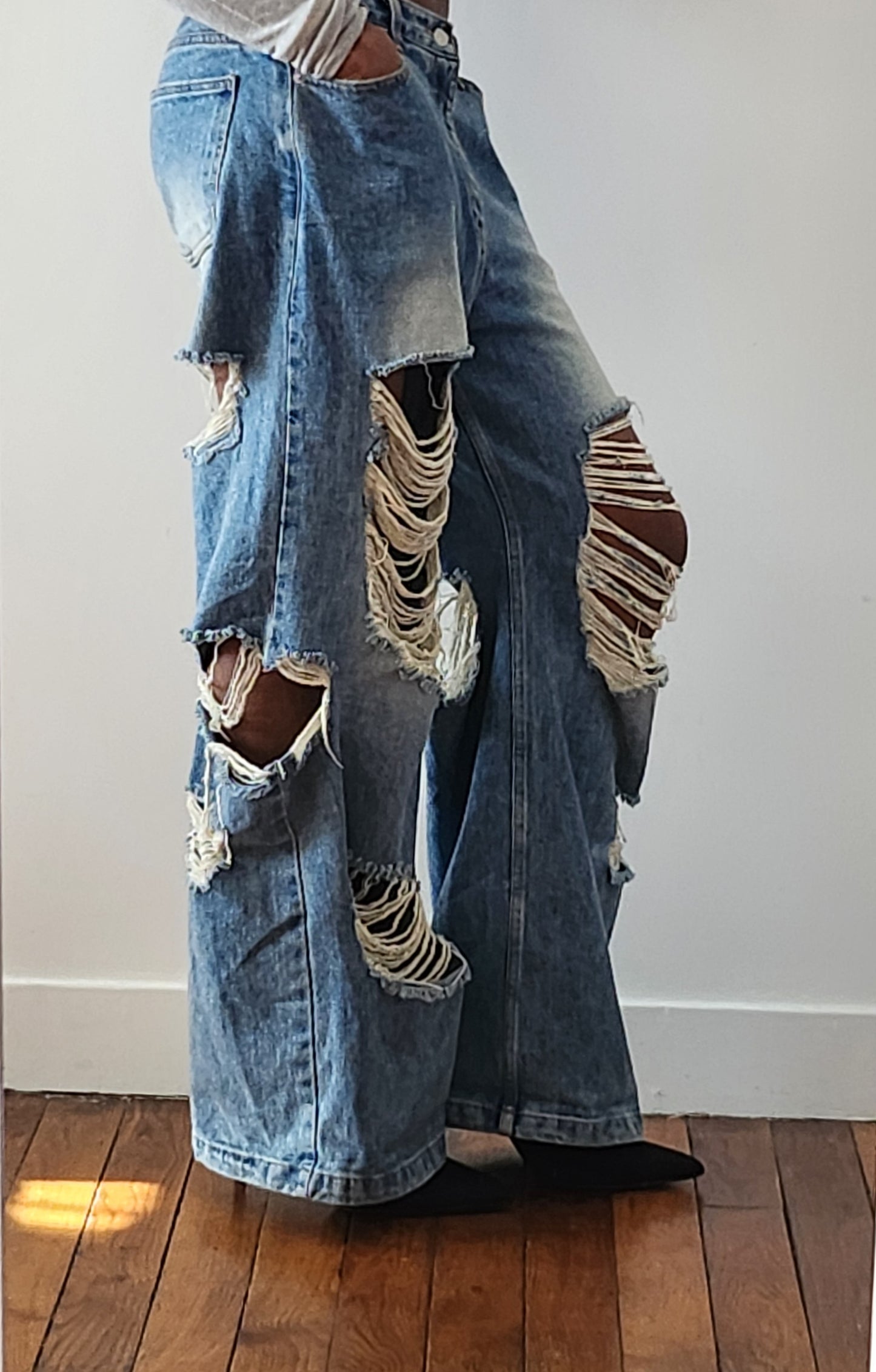 Mega ripped jean