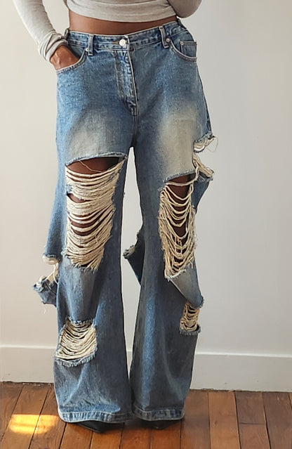 Mega ripped jean