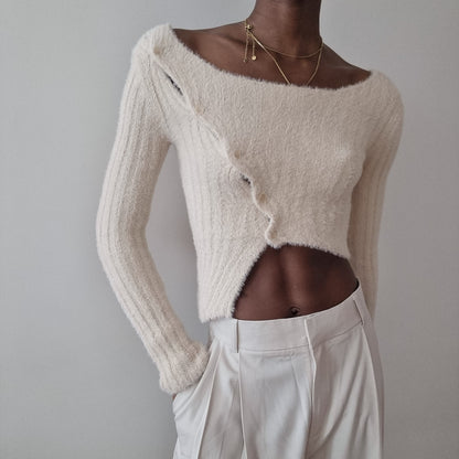 Asymetric crop cardigan