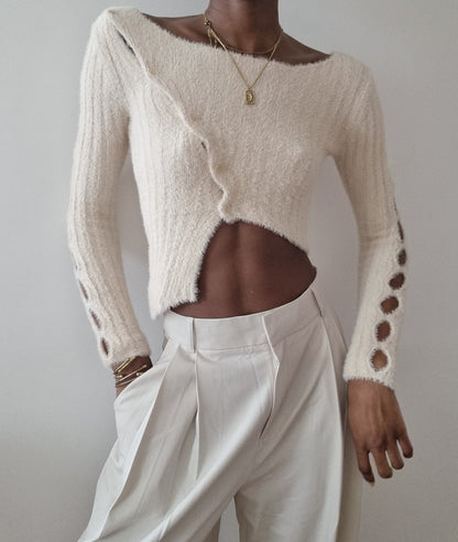 Asymetric crop cardigan